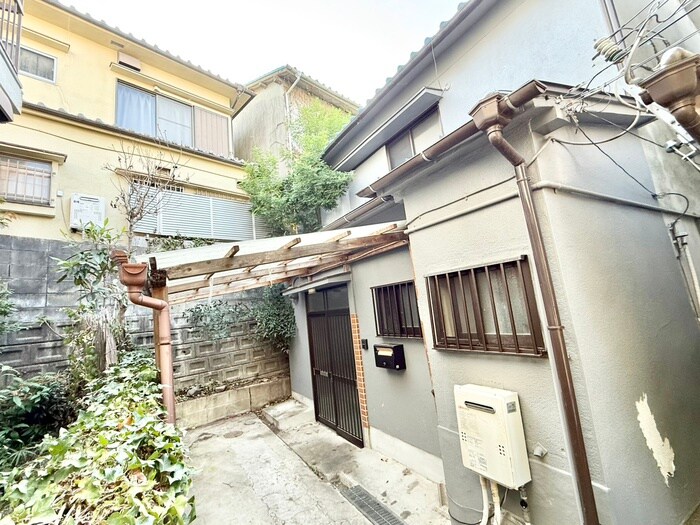 渡邊様一戸建貸家（成田町）の物件外観写真