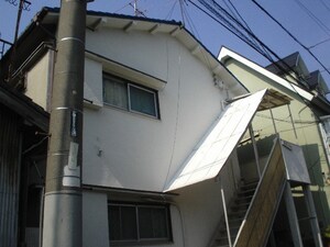 宝持ハイツ外観写真