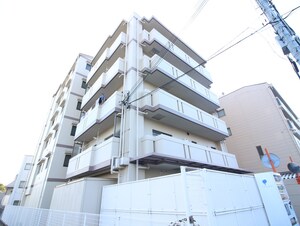 ファミール御願塚外観写真