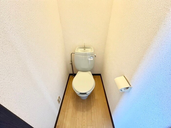 物件内観写真14　(トイレ)