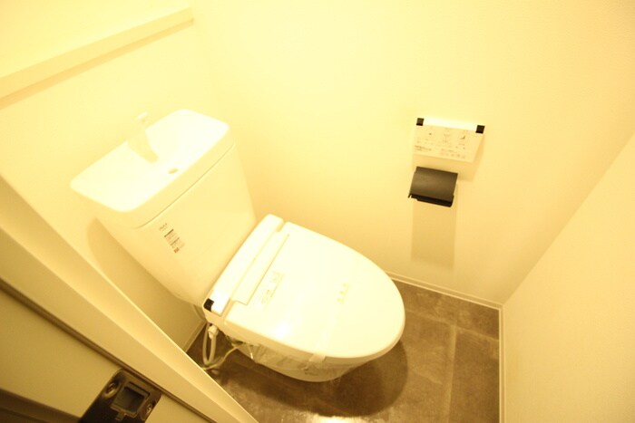 物件内観写真13　(トイレ)