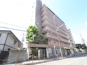 第２クラウンマンション外観写真