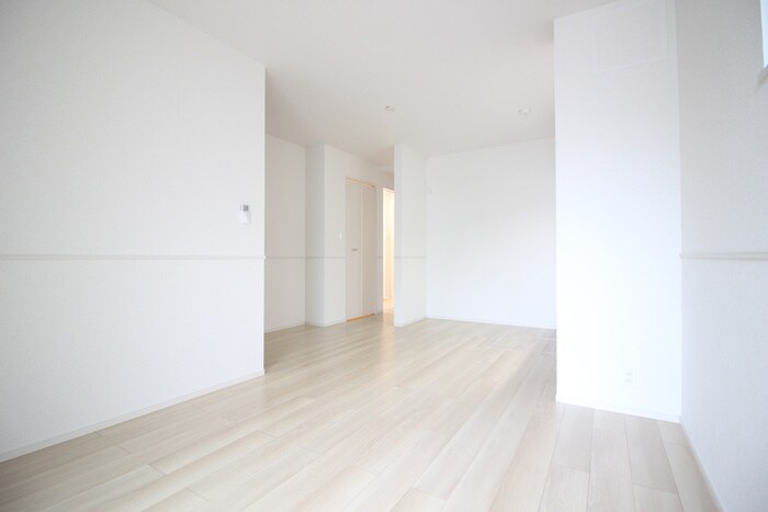 物件内観写真8　(内観写真)