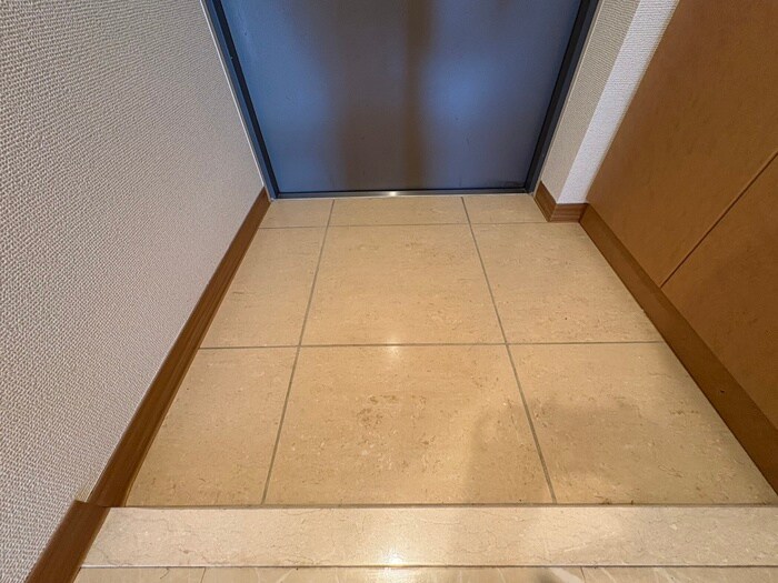 物件内観写真20　(玄関)