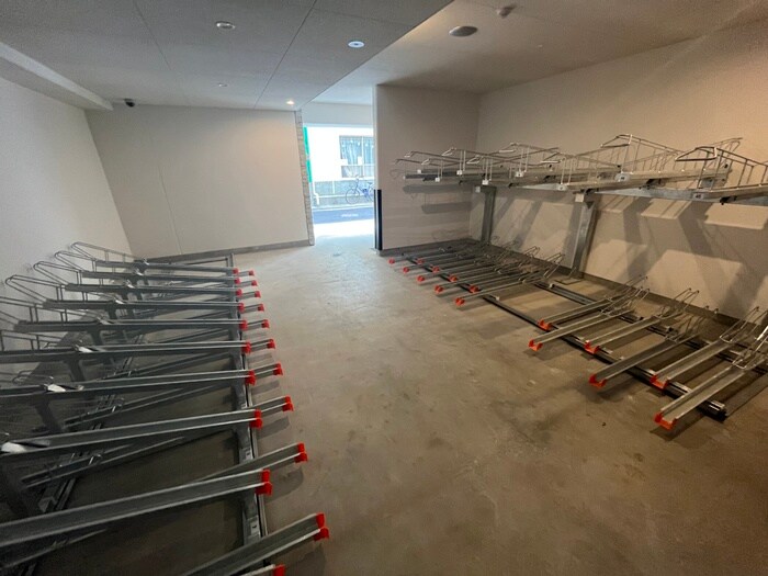 物件外観写真6　(駐輪場)