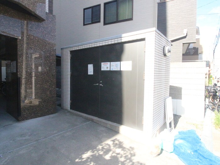 物件外観写真4　(建物設備)