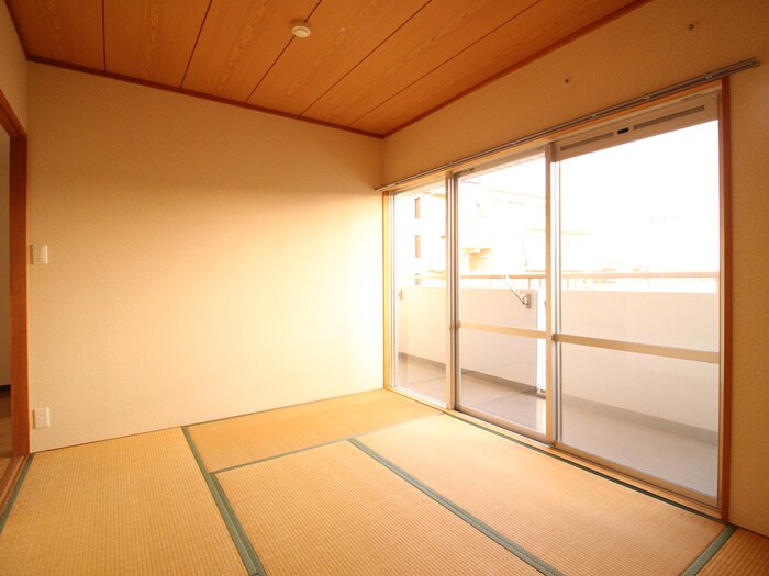 物件内観写真15　(居室)