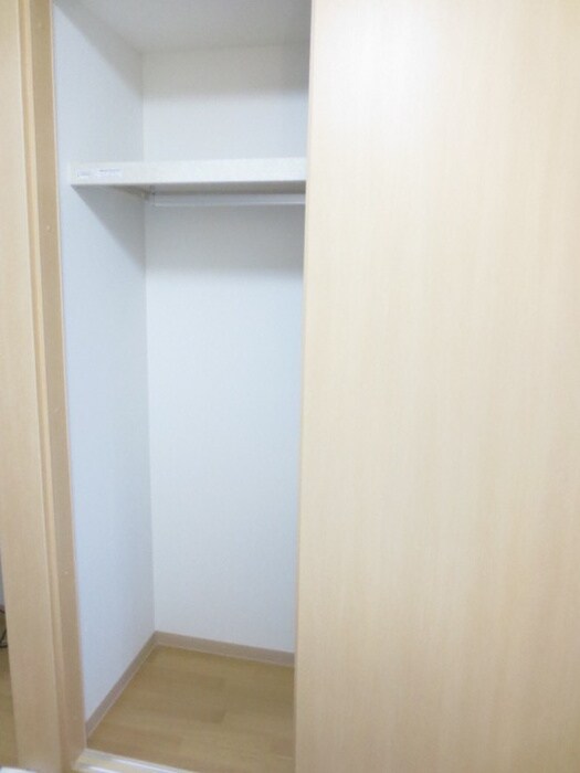 物件内観写真7　(収納)