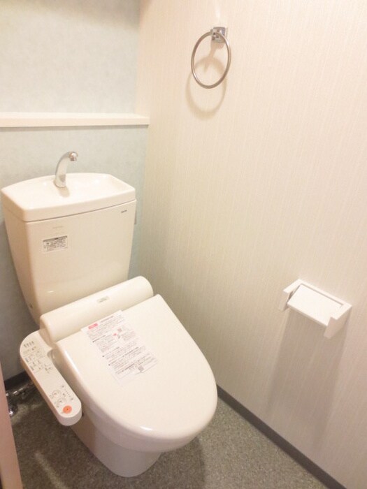 物件内観写真13　(トイレ)