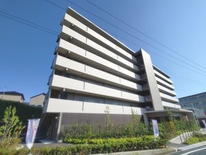 ﾌｧｰｽﾄﾌｨｵｰﾚ江坂ｶﾞｰﾃﾞﾝ(409)外観写真