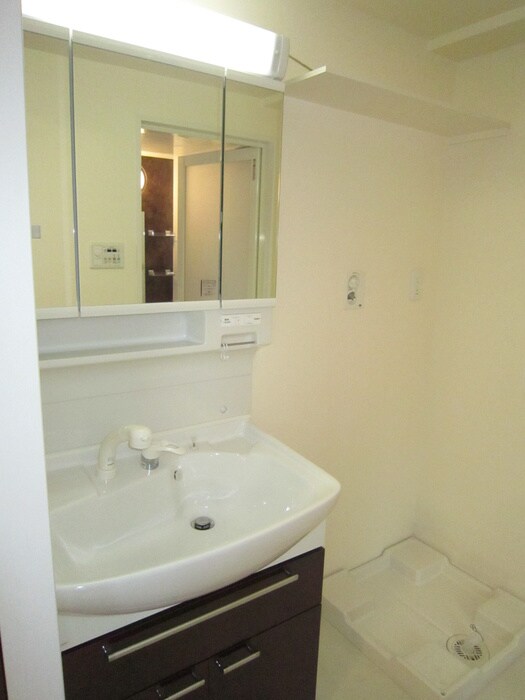 物件内観写真11　(洗面)