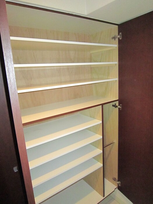 物件内観写真14　(靴箱)