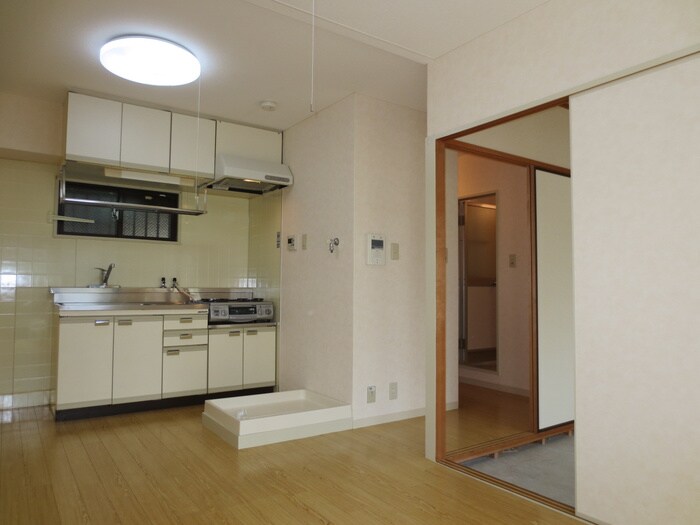 物件内観写真12　(居室)