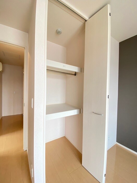 物件内観写真16　(収納)