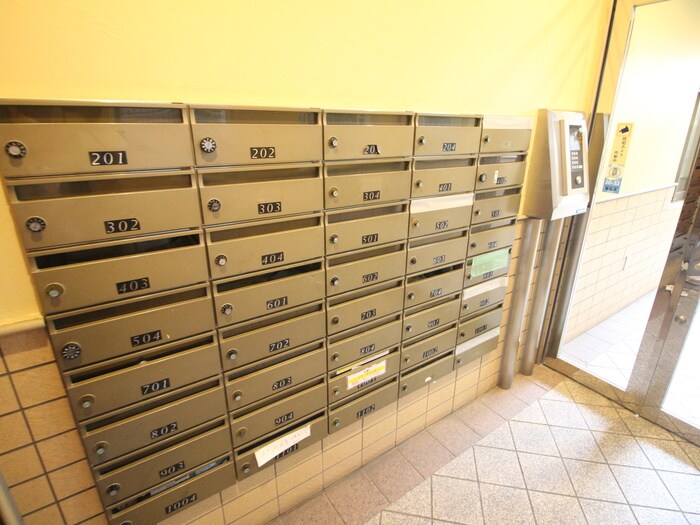 物件外観写真4　(建物設備)