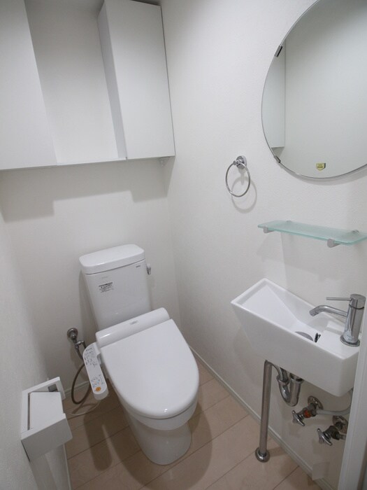 物件内観写真11　(トイレ)