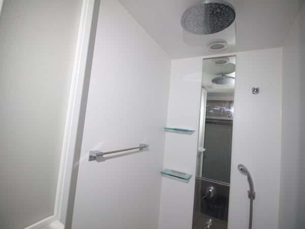 バス／シャワールーム等