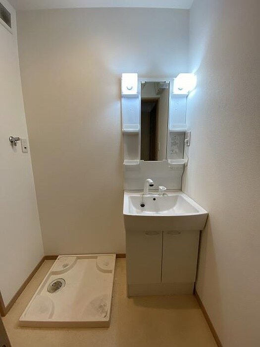 物件内観写真10　(洗面)