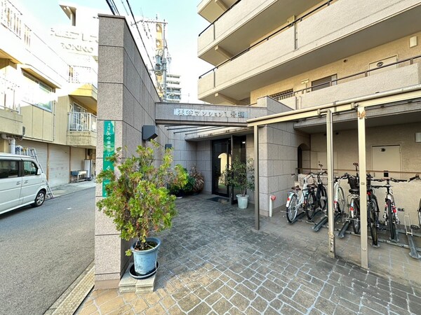 エントランス部分
