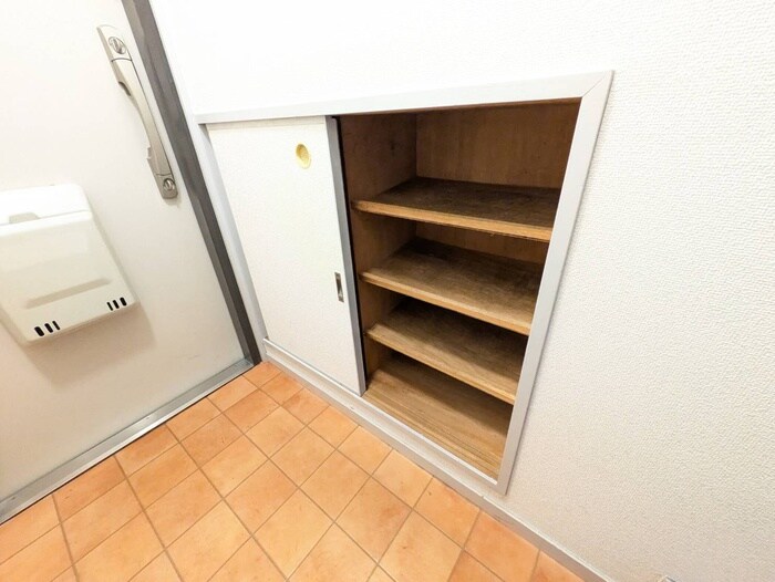 物件内観写真21　(靴箱)
