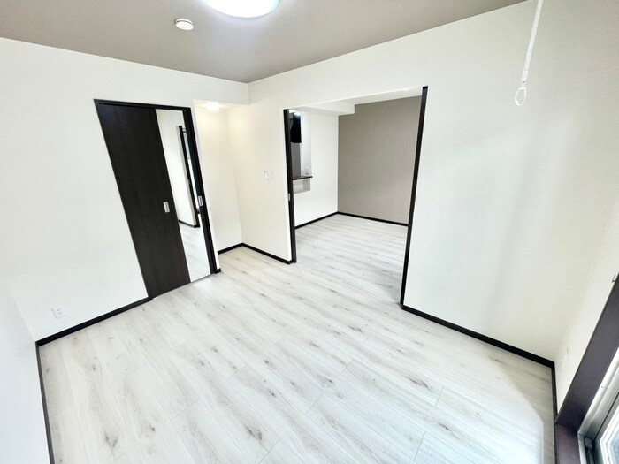 物件内観写真10　(居室)