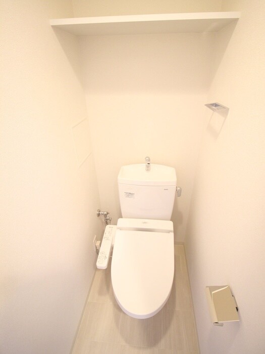 物件内観写真11　(トイレ)