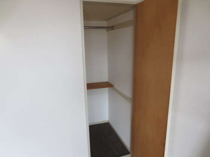 物件内観写真11　(収納)