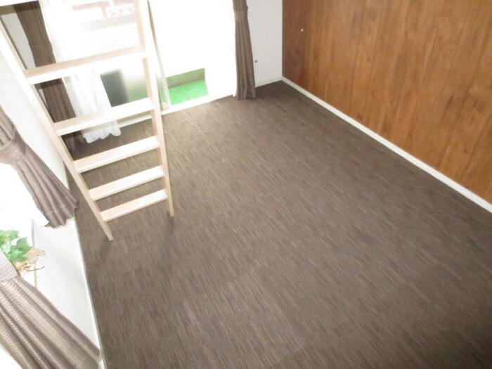 物件内観写真13　(居室)