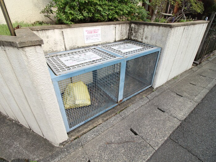 物件外観写真2　(建物設備)