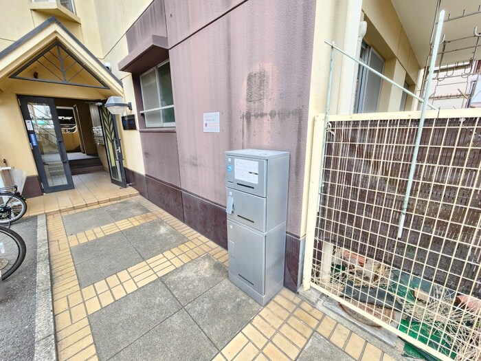 物件外観写真3　(建物設備)