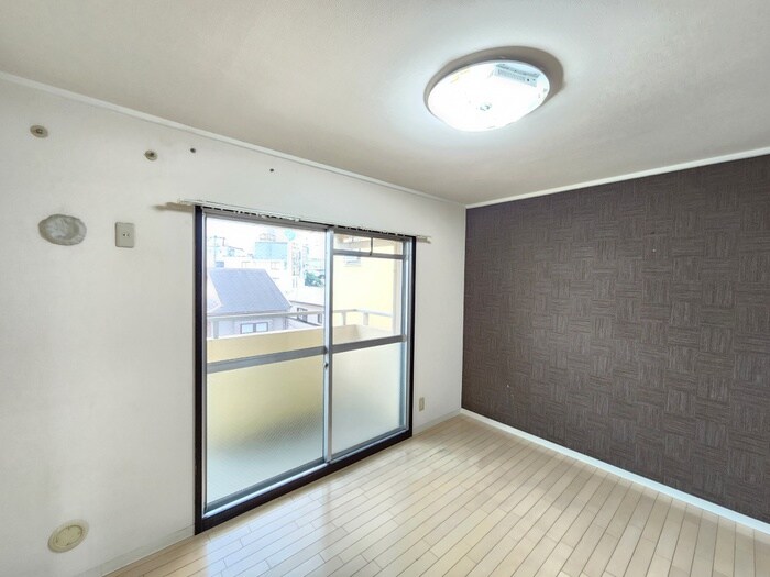 物件内観写真10　(居室)