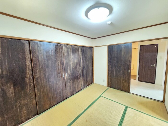 物件内観写真12　(居室)