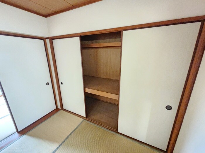 物件内観写真13　(収納)