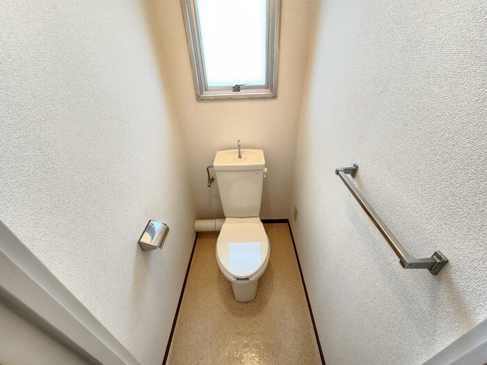 物件内観写真17　(トイレ)