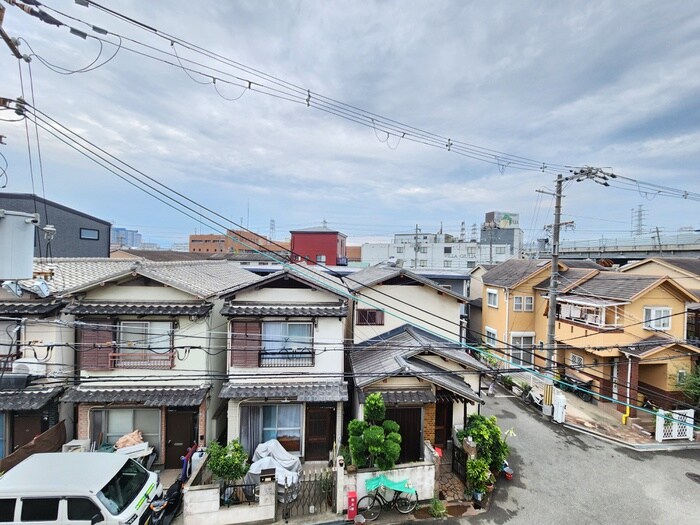 物件内観写真22　(室内からの展望)