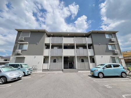 Casa raffine 青地外観写真