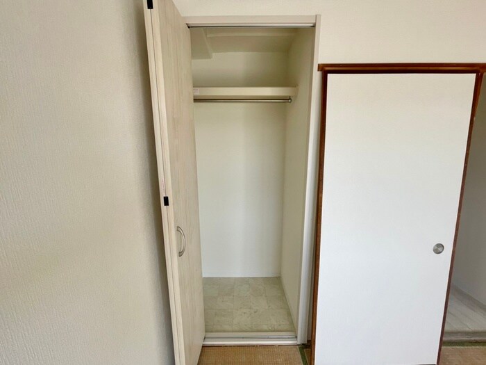 物件内観写真15　(収納)