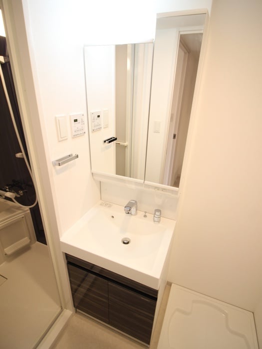 物件内観写真8　(洗面)