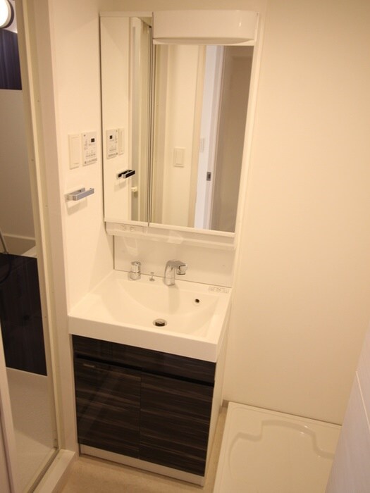 物件内観写真8　(洗面)