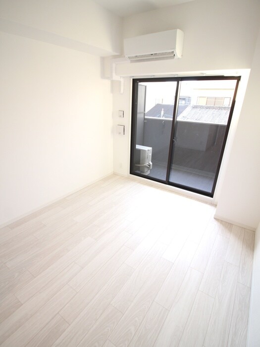 物件内観写真11　(居室)