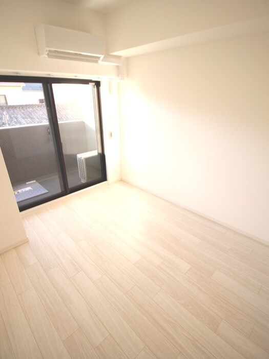 物件内観写真11　(居室)