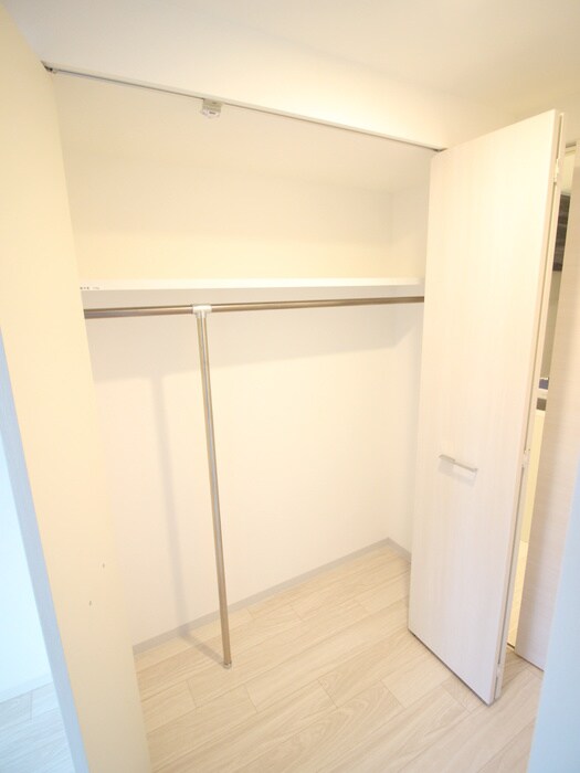 物件内観写真13　(収納)