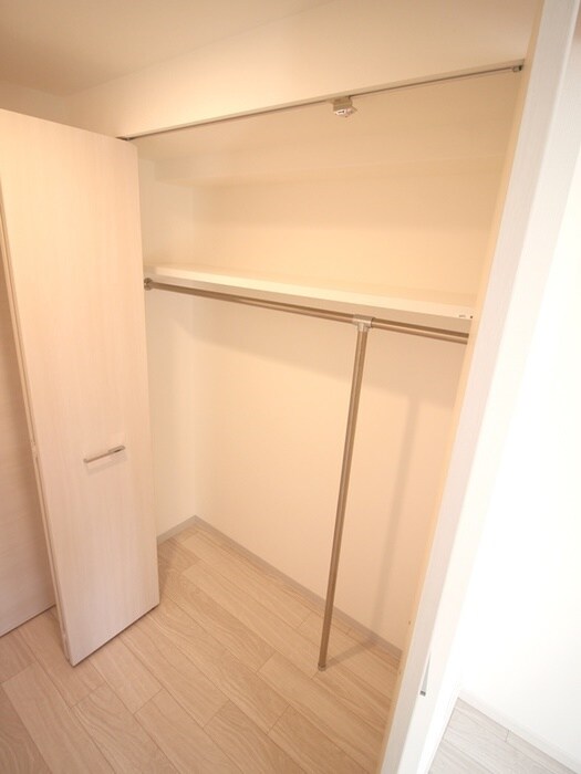 物件内観写真13　(収納)