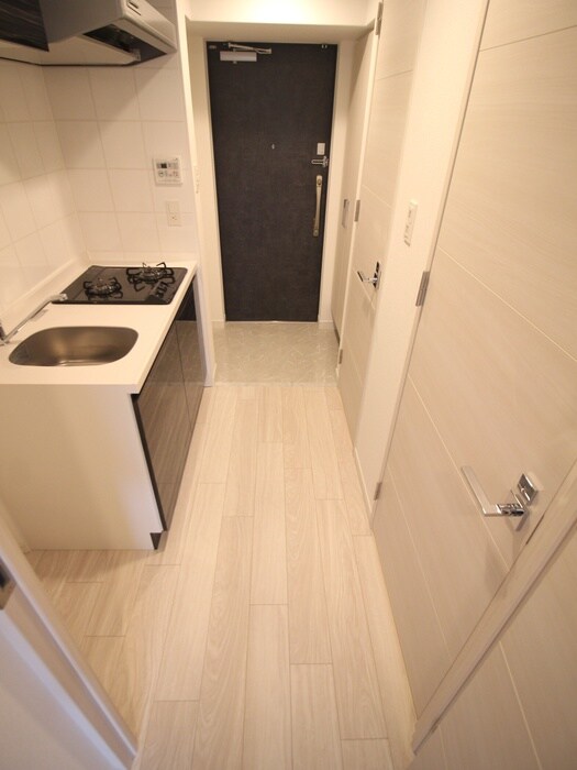 物件内観写真15　(廊下)