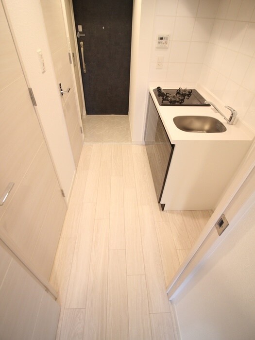 物件内観写真15　(廊下)