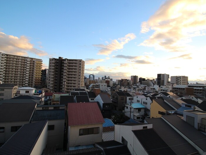 物件内観写真19　(室内からの展望)