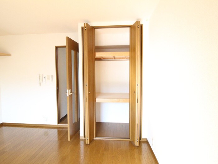 物件内観写真14　(収納)