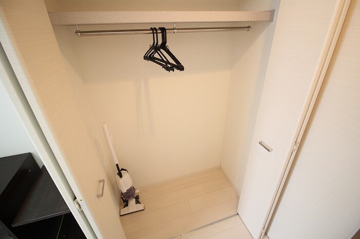 物件内観写真11　(収納)