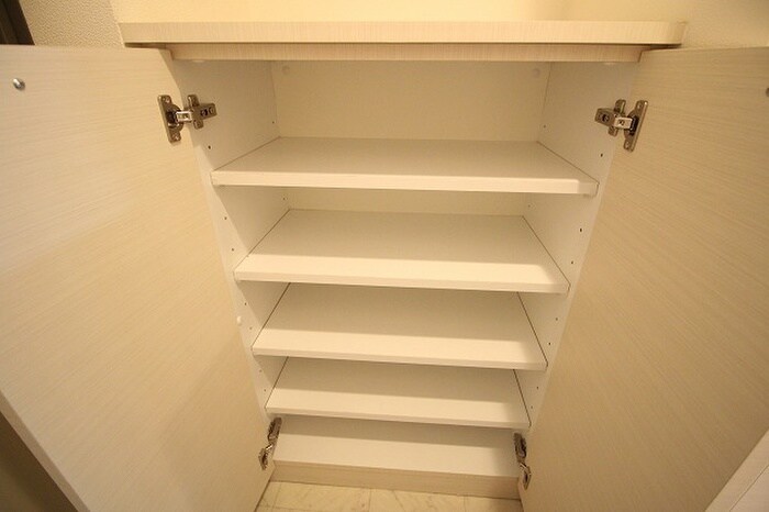 物件内観写真20　(靴箱)