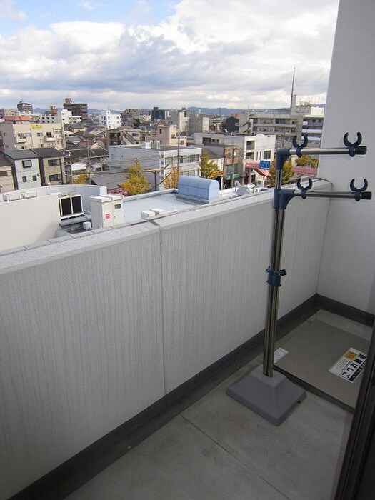 物件内観写真18　(室内からの展望)